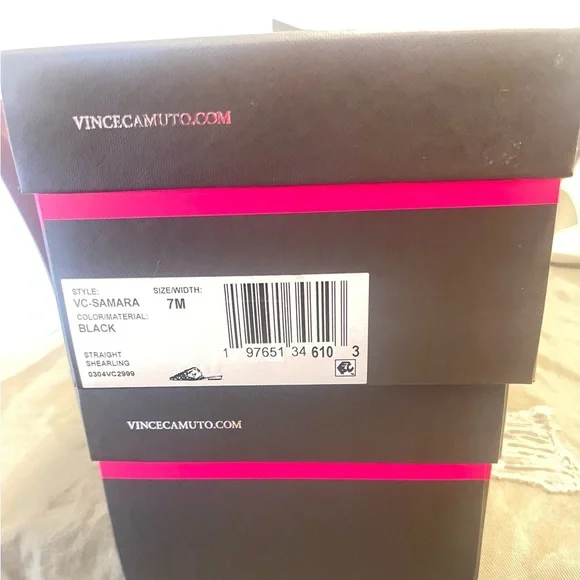 Vince Camuto Black and White Women's Slippers - Picture 3 of 3